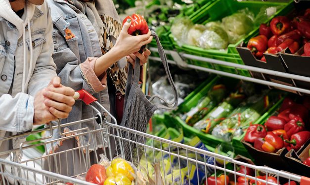 Incertidumbre en el sector de la fruta de hueso por la aplicación de la ley de cadena alimentaria